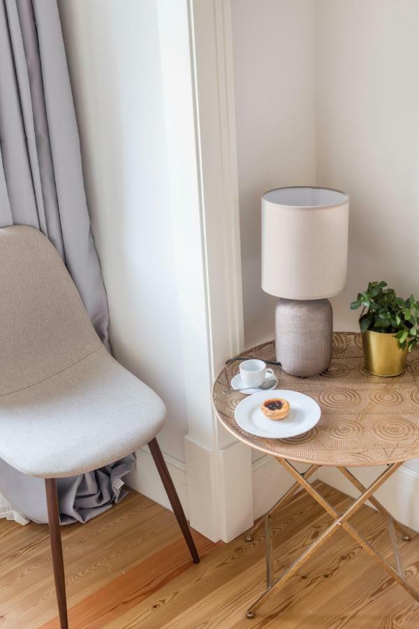 Cosy Marques De Pombal Apartment Lisbon Exterior photo